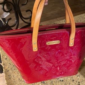 Louis Vuitton Vernis Bag